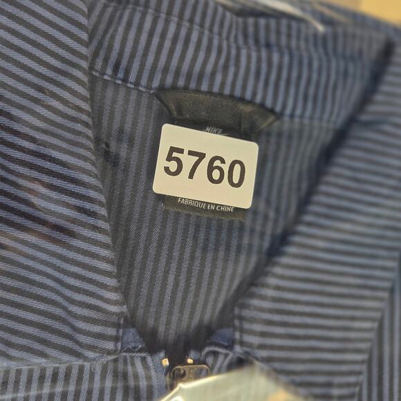 Nike SB Size XL Skateboard Short Sleeve Dri Fit 1/4 Zip Pullover Stripe Blue Blk - Picture 11 of 11